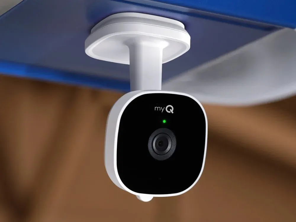 Chamberlain-myQ-Smart-Garage-Security-Camera