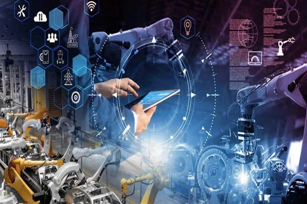 AI áp dụng tại từng cấp độ: từ quản lý, nhân viên cho tới vận hành — mô hình triển khai theo từng tầng (layered AI)