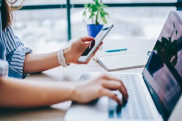 Pin hoạt động bất thường? Cách cân chỉnh pin điện thoại và laptop của bạn