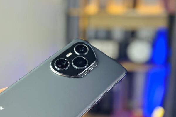 Đánh giá Honor 400 Pro: Hiệu năng "cận flagship", đáng mua không?