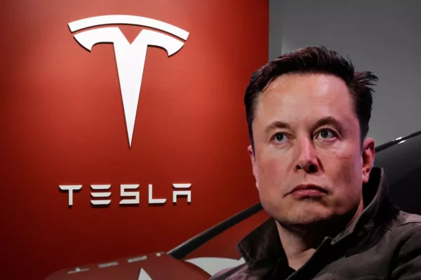 Vì sao Tesla vẫn giữ waitlist dù app đã mở cho tất cả người dùng iPhone?