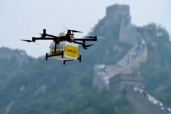 Uber thử nghiệm giao đồ ăn bằng drone: Bước tiến mới trong ngành giao hàng