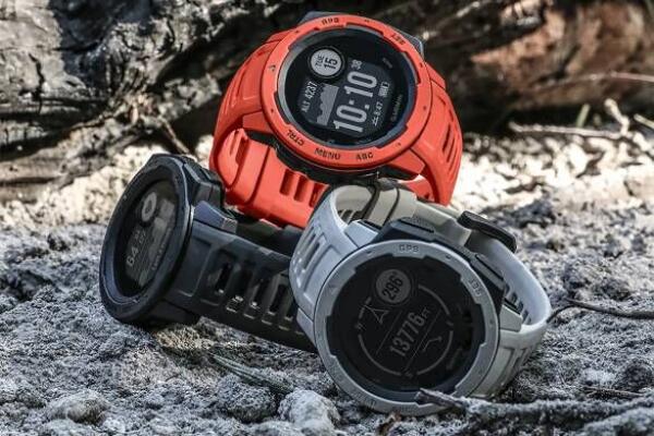 Top 7 mẫu smartwatch thể thao tốt nhất 2025: Pin trâu, đo sức khỏe chuẩn xác