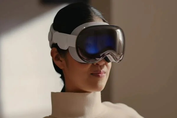 Hướng Dẫn Sử Dụng Apple Vision Pro: Từ Cài Đặt Đến Trải Nghiệm