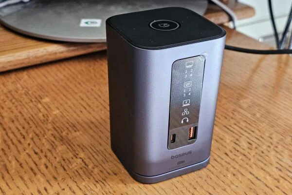USB-C Laptop Docking Station 11 Cổng – Nâng Cấp Hiệu Suất Làm Việc với Giá Chỉ 100€