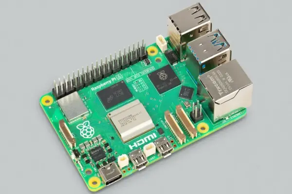 Việc tăng giá Raspberry Pi đồng nghĩa với việc nó hiện đắt hơn 70% so với trước khi xảy ra khủng hoảng RAM — nhưng ít nhất cũng có một số tin tức khả quan về DDR5.