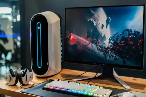 Vị trí đặt màn hình đang gây hại cho bạn — đừng phạm 5 sai lầm này