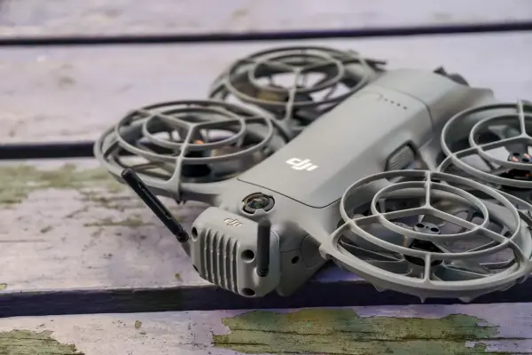 DJI kiện về quyết định của FCC chặn nhập khẩu máy bay không người lái mới