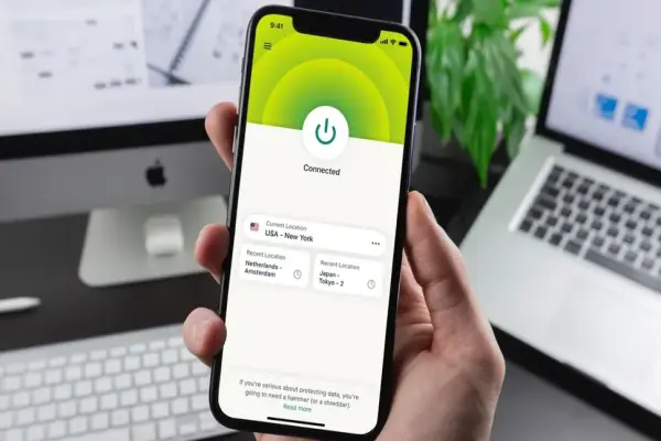 Không có dữ liệu nào bị tiết lộ và bốn chứng nhận ISO – ExpressVPN chứng minh rằng họ chăm sóc dữ liệu của bạn rất tốt, vượt xa cả các cuộc kiểm toán của bên thứ ba.