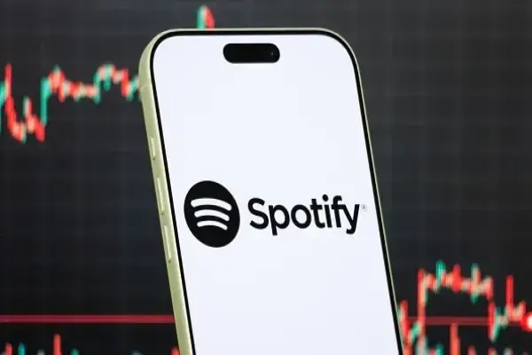 Không thể tránh khỏi những nội dung do AI tạo ra? Dưới đây là 3 cách hữu ích để nhận biết nhạc do AI tạo ra trên Spotify và những việc bạn có thể làm để báo cáo.