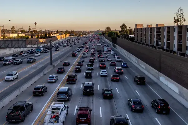 Mỹ có nguy cơ trở thành một nước đọng ô tô