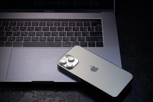 FBI gặp khó khăn với Chế độ Khóa của Apple sau khi tịch thu iPhone của một nhà báo.