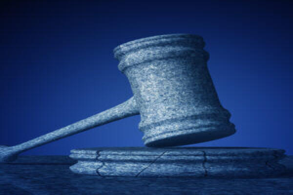 Công ty khởi nghiệp về trí tuệ nhân tạo kiện cựu CEO, cáo buộc ông ta lấy trộm 41GB email và khai man trong sơ yếu lý lịch.