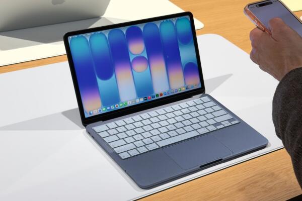 Trải nghiệm thực tế MacBook Neo: Chất lượng chế tạo của Apple với mức giá thấp hơn đáng kể.