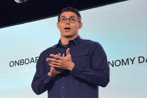 Công ty Mind Robotics, một công ty con của Rivian, huy động được 500 triệu đô la để phát triển robot công nghiệp sử dụng trí tuệ nhân tạo.