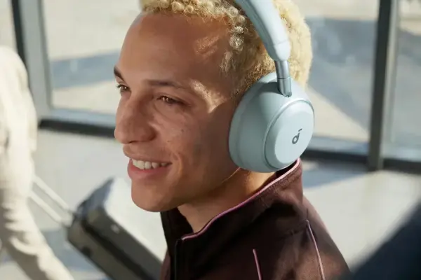 Soundcore’s Space 2 là một sự phát triển của tai nghe ngân sách của nó