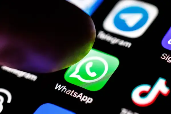 WhatsApp đang ra mắt tính năng tài khoản liên kết với phụ huynh dành cho trẻ em trước tuổi thiếu niên.