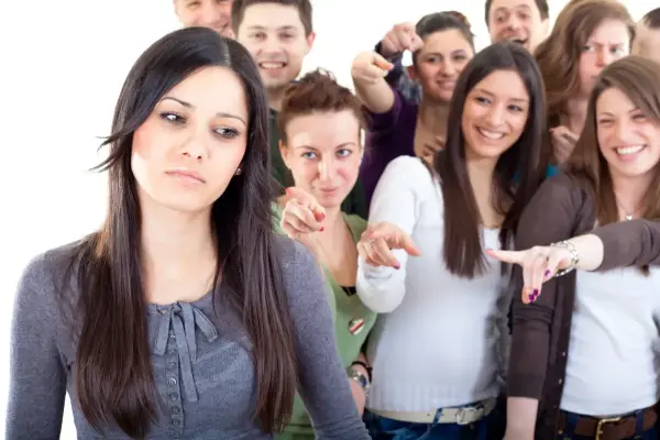 Cảnh báo: dùng ứng dụng AI này có thể khiến bạn “lộ” với bạn bè