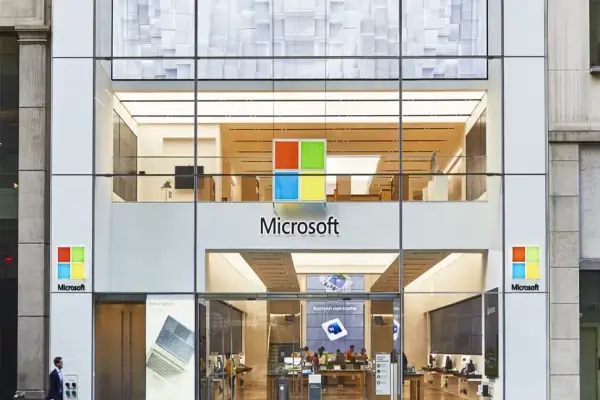Microsoft đạt vốn hóa thị trường 4 nghìn tỷ USD nhờ vào đám mây và AI