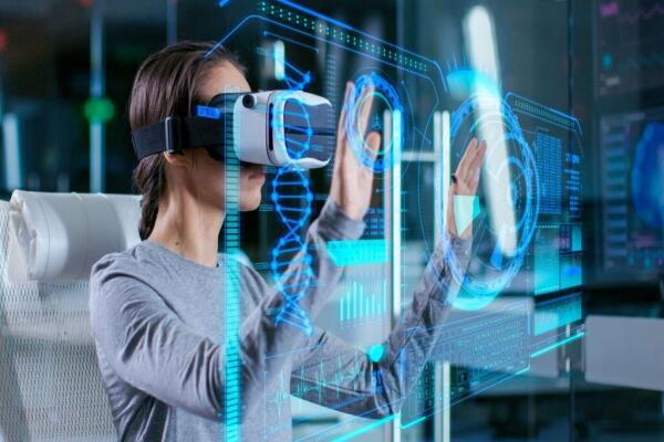 Ai sẽ hưởng lợi nhiều nhất từ AR/VR? So sánh hiệu ứng đối với người cô đơn, người hướng nội, người cao tuổi.