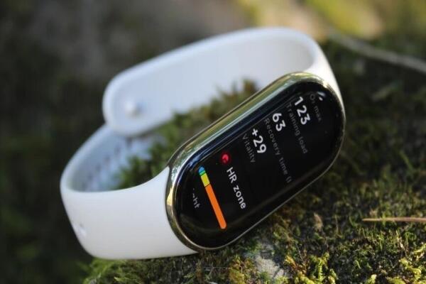 “Pebble mode” của Xiaomi Mi Band 8 — có thực sự cần thiết cho người chạy bộ?
