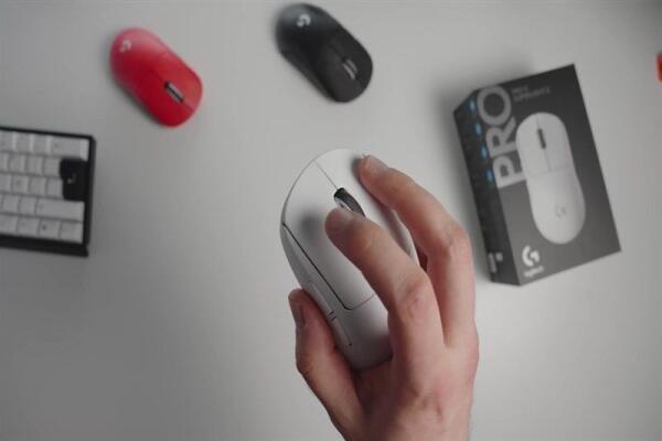 Tại Sao Logitech G Pro X Superlight 2 Là Lựa Chọn Hàng Đầu Cho Game Thủ FPS