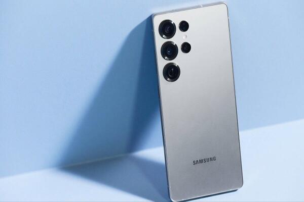 Samsung Galaxy S25: Camera AI thông minh và loạt ưu đãi hấp dẫn năm 2025