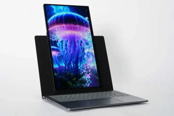 Lenovo ra mắt laptop màn hình xoay và chân đế tự động điều chỉnh