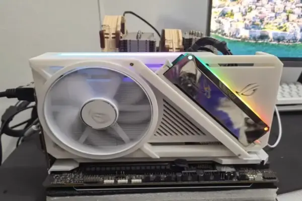 Mod 3D: ốp tản nhiệt GPU có khe DDR5 nhìn ngầu nhưng không tăng VRAM