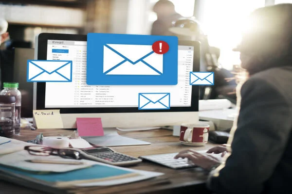 Cách nhận biết email lừa đảo