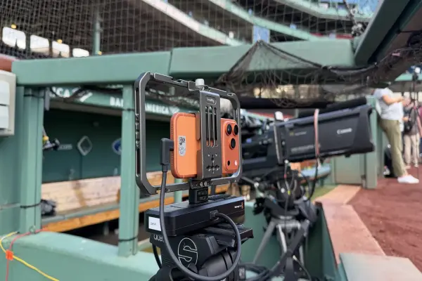 Độc Quyền: iPhone 17 Pro Quay MLB "Friday Night Baseball" – Bước Chuyển Mình Của Camera Tiêu Dùng Sang Sản Xuất Chuyên Nghiệp