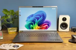 Chiếc laptop màn hình cảm ứng Acer 16 inch dùng chip Snapdragon này chỉ có giá 390 đô la.
