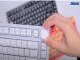 Khi bạn “lên đời” từ bàn phím bình thường sang ergonomic: Những bất ngờ thường gặp