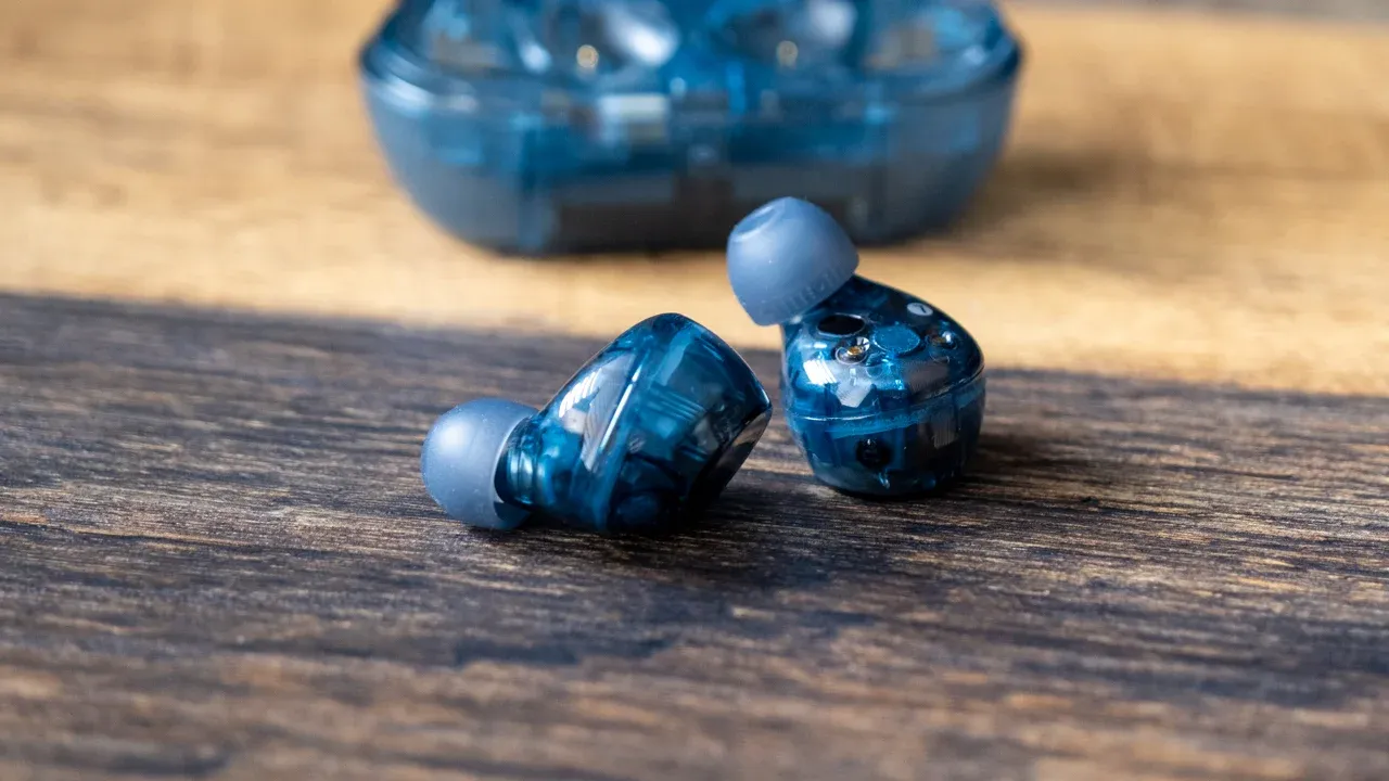 04iAiQRvcp4YTIdtYRKmVjy-1