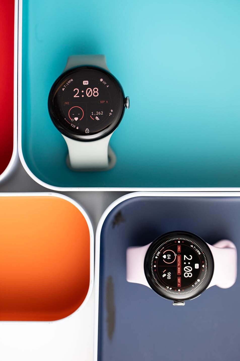 Đồng hồ Pixel Watch 3 45mm và 41mm trong hộp nhiều màu sắc