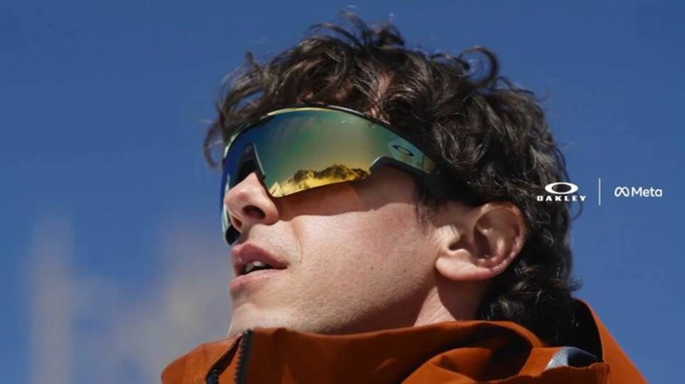 Hình ảnh được cho là của kính Oakley Meta Sphaera.