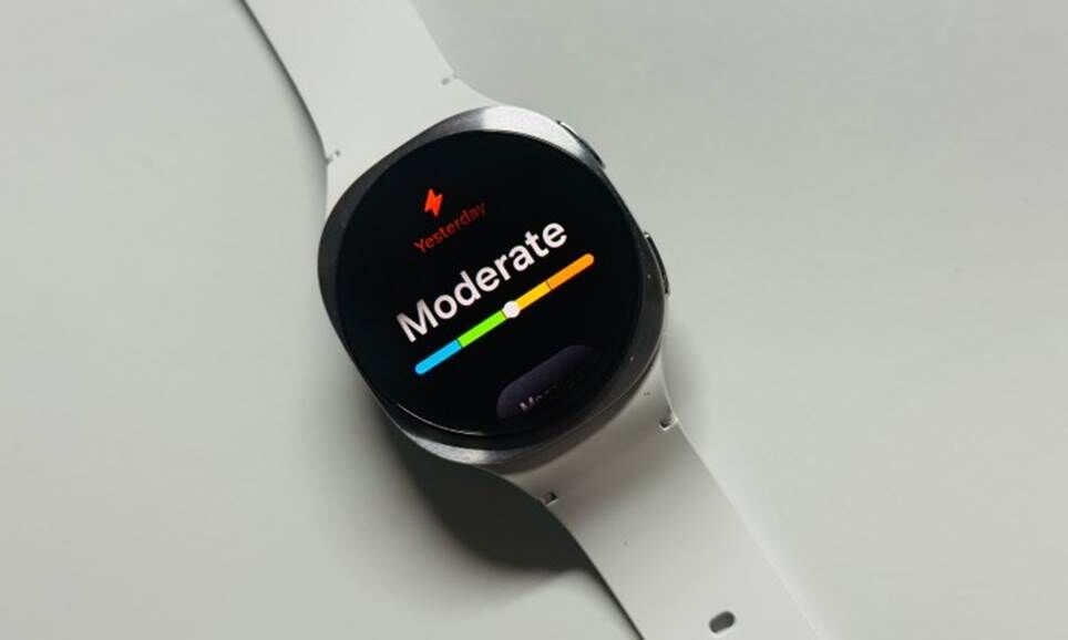 Đo mức độ căng thẳng bằng Samsung Galaxy Watch 8.