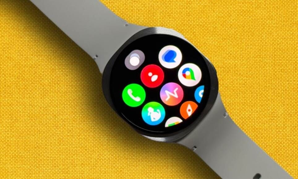 Lựa chọn ứng dụng trên Samsung Galaxy Watch 8.