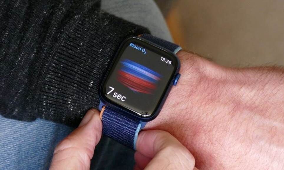 Cảm biến oxy trong máu của Apple Watch Series 6.