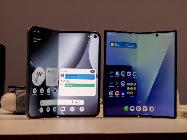 Google Pixel 10 Pro Fold vs Galaxy Z Fold 7 main display