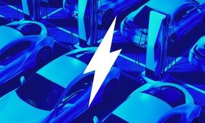 Hình ảnh xe điện đang sạc với biểu tượng tia sét ở trên cùng.