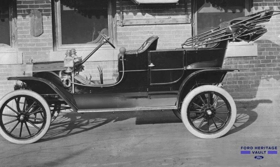 Ford Modelt Moment chưa có tên 8 ff1733