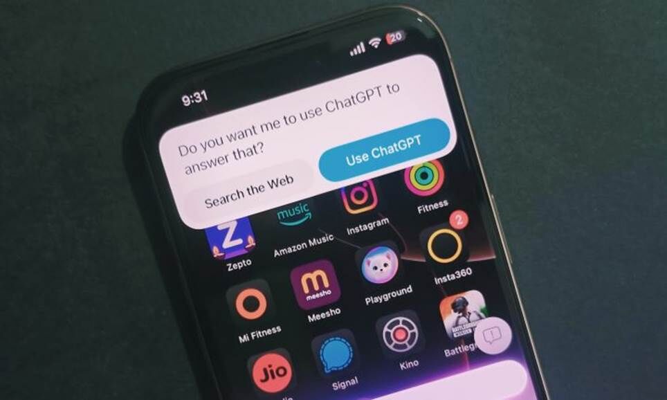 Tích hợp ChatGPT và Siri trên iPhone.