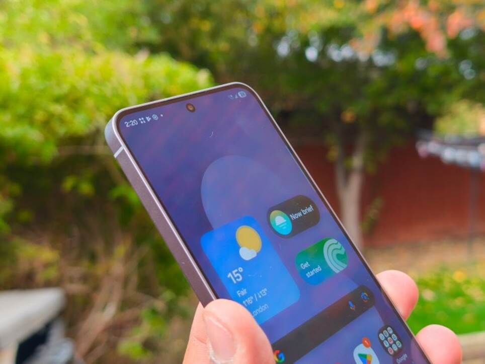 Samsung Galaxy S25 FE màu xanh lam