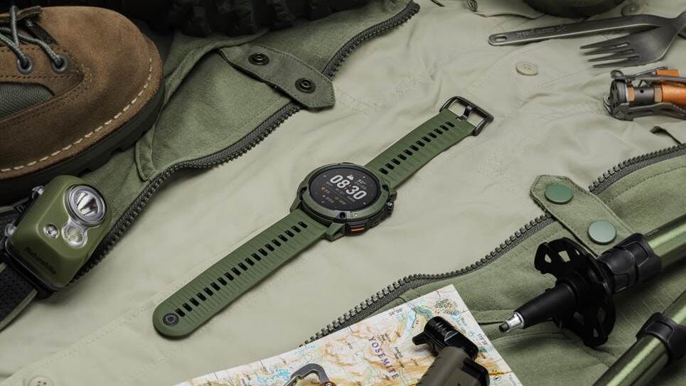 Đồng hồ thông minh Coros Nomad.